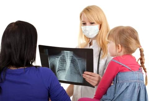 child mom lung xray