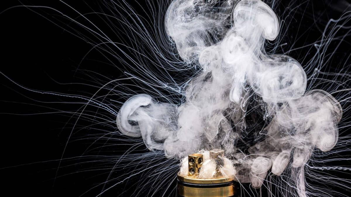 elfbar elfa master akku Secondhand Exposure to E-Cigarettes Puts COPD Patients At Risk