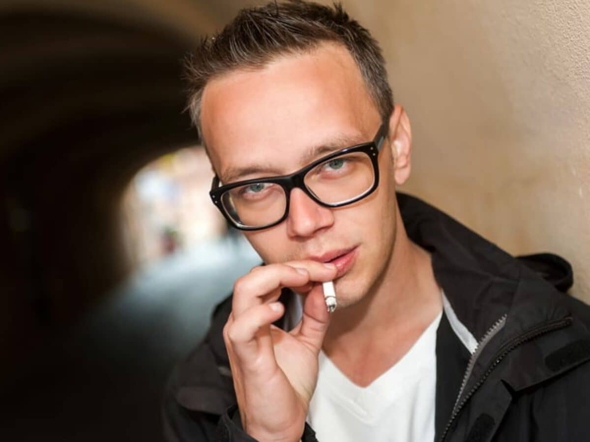 can cigarettes cause gout Gout Risk Lower Among Men Who Smoke