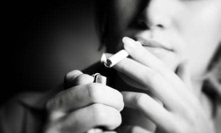 Smoking Linked to Thick Heart Walls, Reduction in Heart Pumping Ability