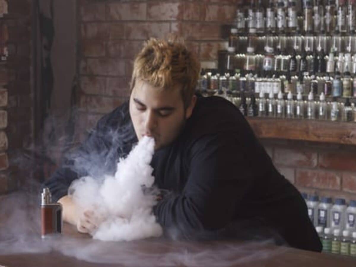 what is vape dripping Plain Old Vaping Gives Way to 'Dripping' Among Teenagers, Study Says main image 1