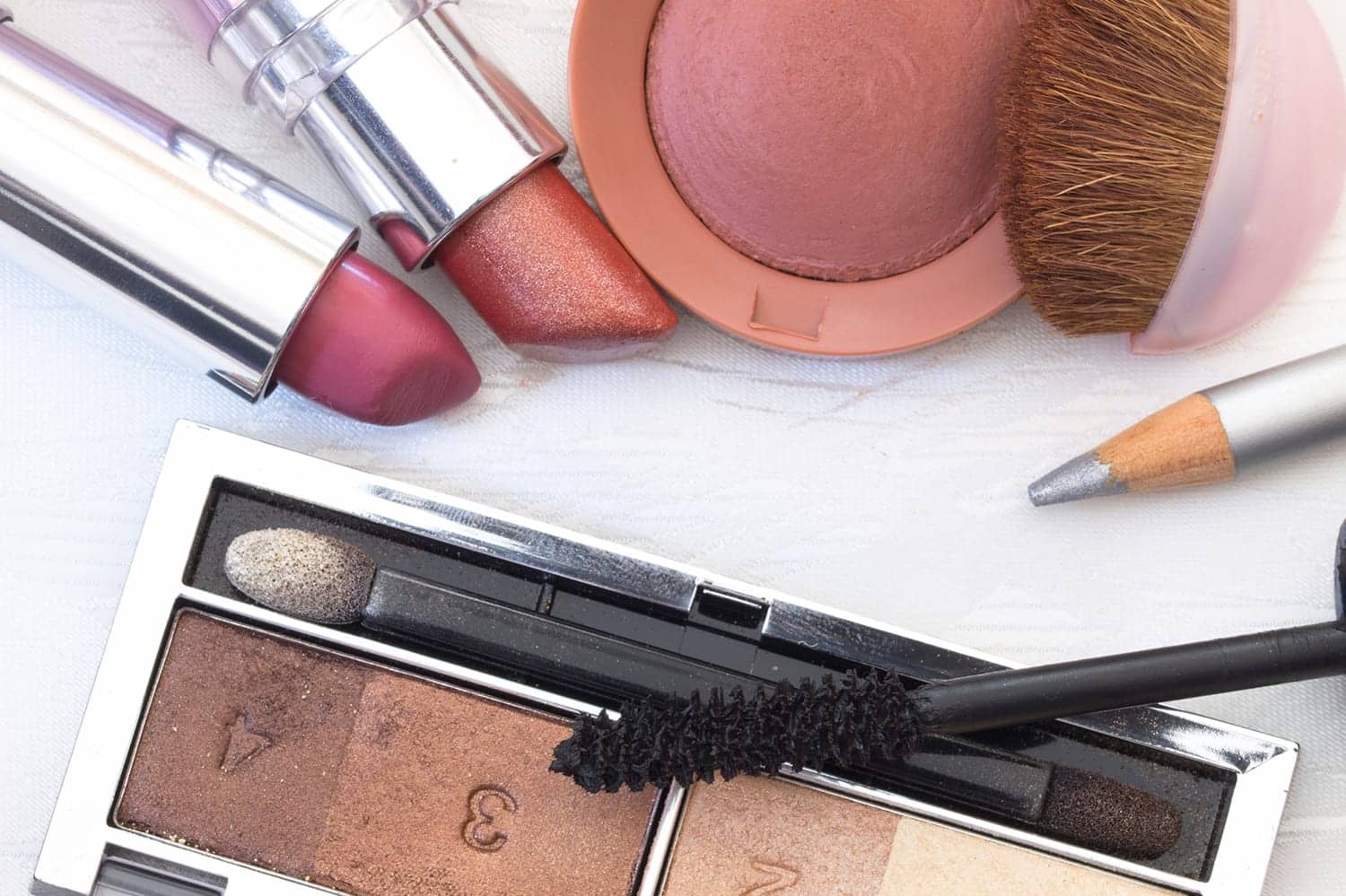 Asbestos Found in Cosmetic Products RT