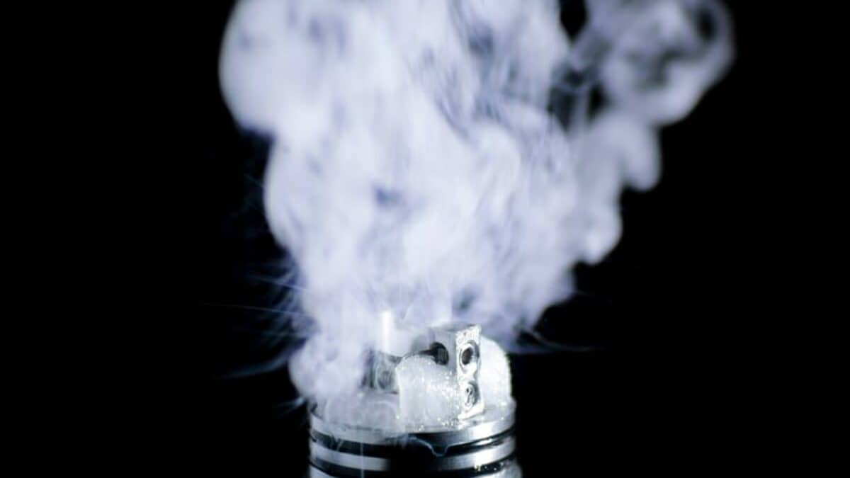 FDA Can Now Regulate Vape Products | RT