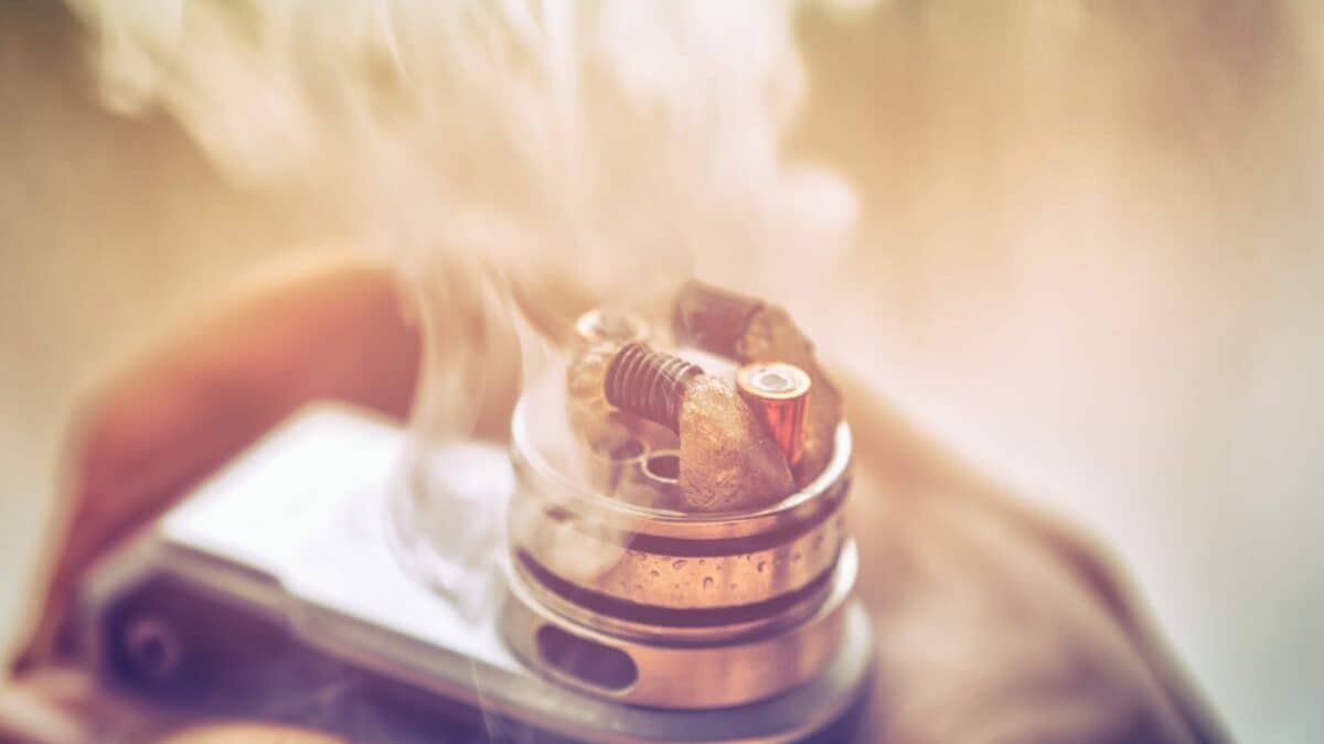 Thousands of Unknown Chemicals Found in E-Cigarettes