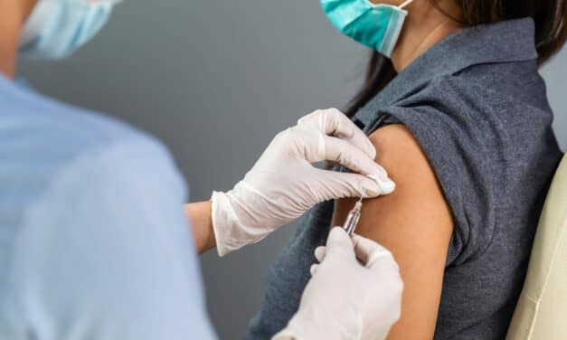 Flu Vaccination Linked to 40% Reduced Risk of Alzheimer’s Disease