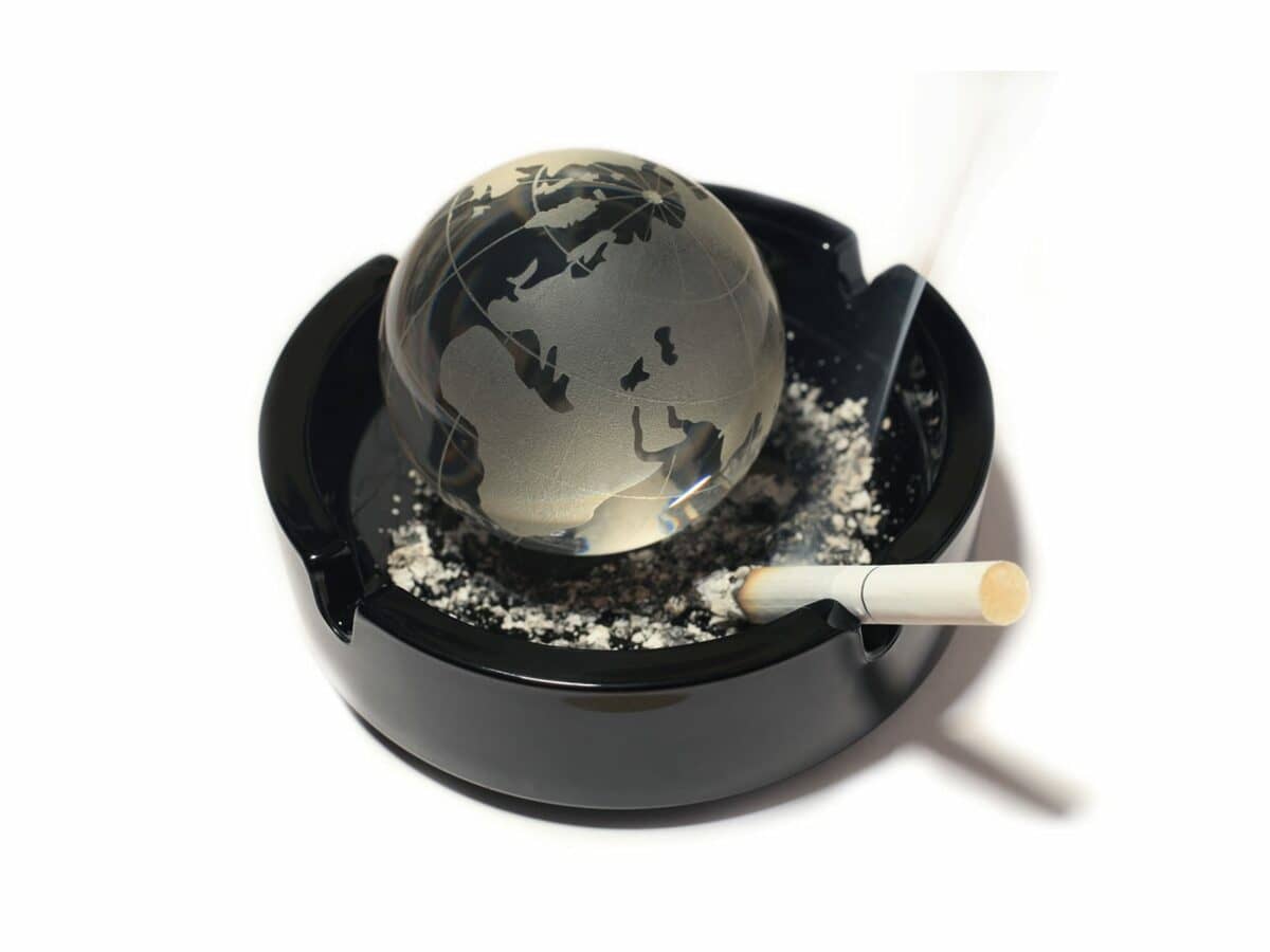 わ*様 blank smoking leather globe world-cigarette-smoking-2k-