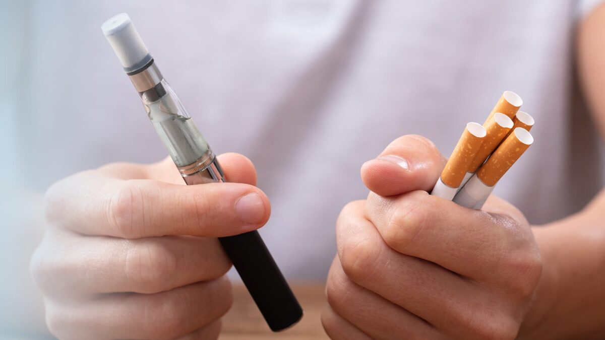 Smoking or Vaping May Increase Diabetes Risk | RT Smoking or Vaping May Increase Diabetes Risk | RT