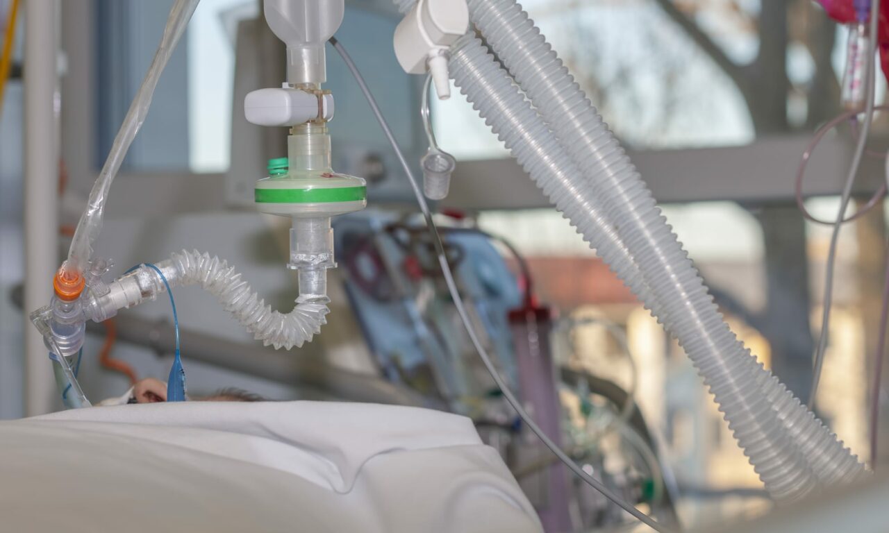 Antacids Prevent Gastrointestinal Bleeding in Ventilated Patients