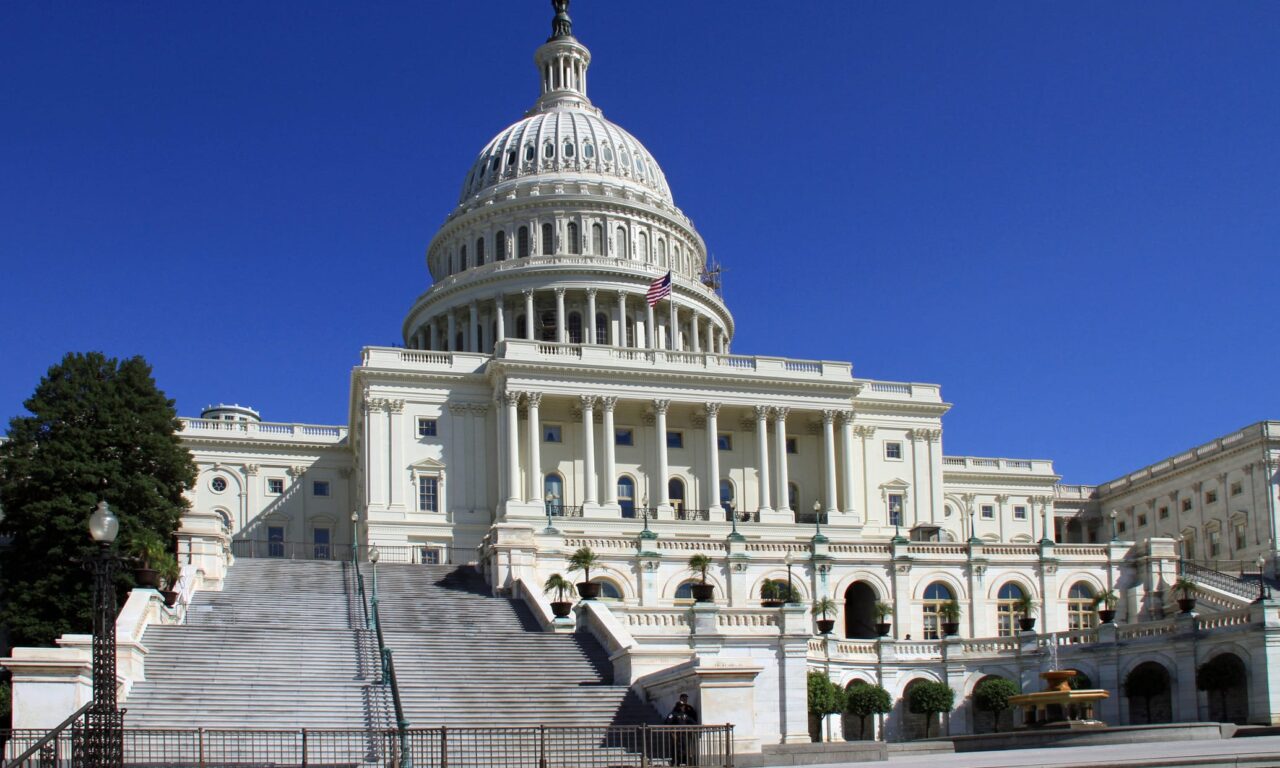 A Strange Alliance: Oxygen Companies and Their Medicare Patients Want Congress to Pay the Companies More