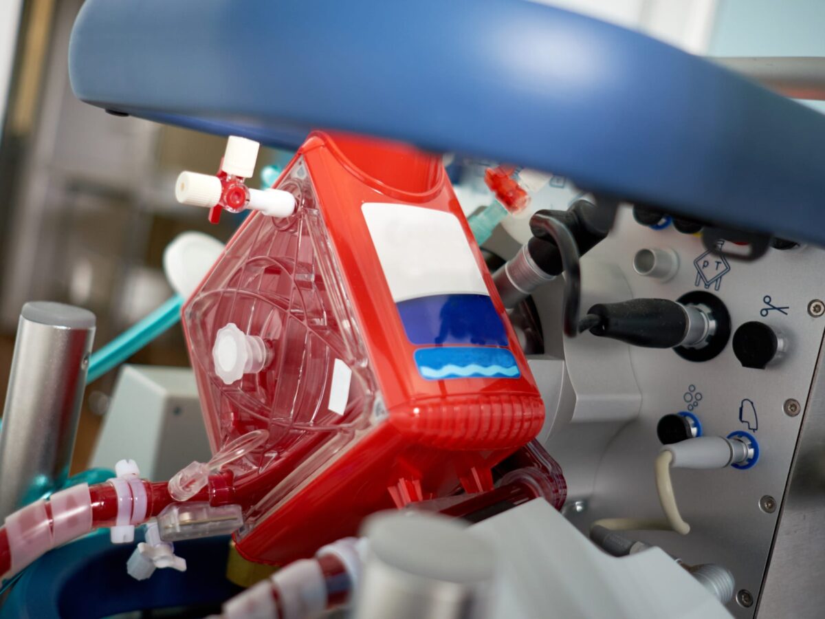 Johns Hopkins to Lead $18M Effort to Develop Portable ECMO System Johns Hopkins to Lead $18M Effort to Develop Portable ECMO System