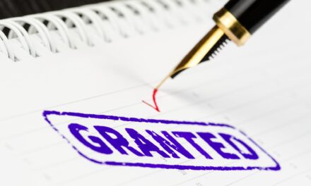 Priority Review Granted for Drug Targeting Advanced EGFR-Mutated NSCLC