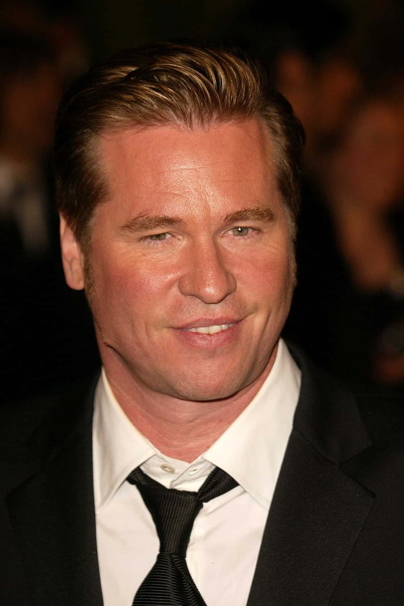 ID 21738266 © Imagecollect | Dreamstime.com Val Kilmer At the 2004 Vanity Fair Oscar After Party in Morton s Restaurant, West Hollywood, CA. 02-29-04